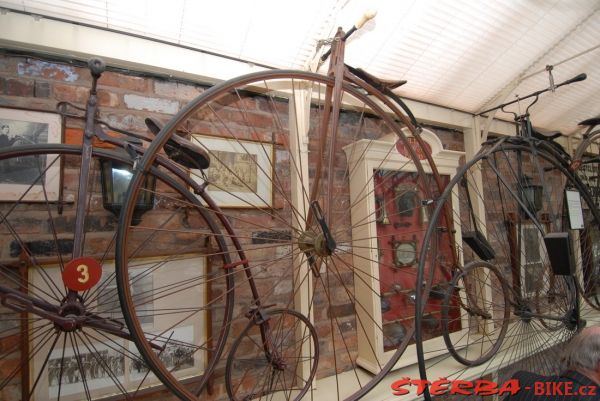 28. Penny – Farthing museum - England