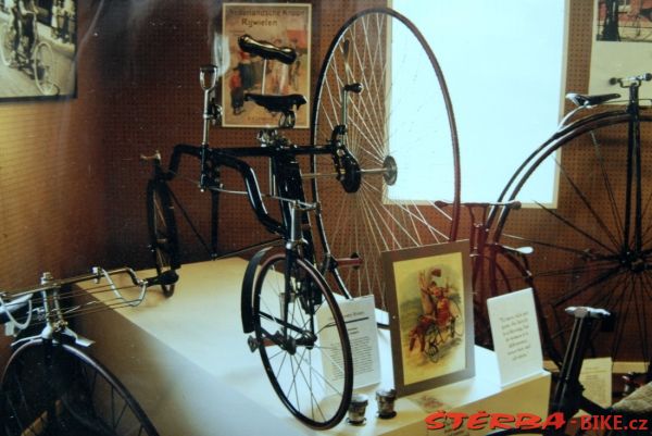 35/C. The Bicycle Museum of America - USA