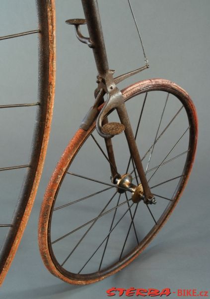 High wheel with suspension, France - around 1876