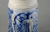 Beer steins, glasses, ewers and tankards