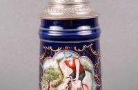 Beer steins, glasses, ewers and tankards