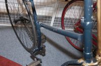 Asymmetric bicycle