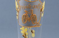 Beer steins, glasses, ewers and tankards