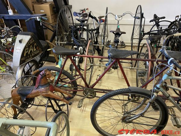 270/B - KOERS Museum of Cycle Racing - deposit