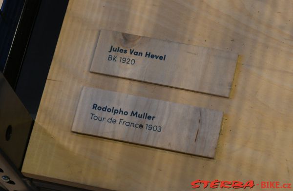270/A - KOERS Museum of Cycle Racing 2021