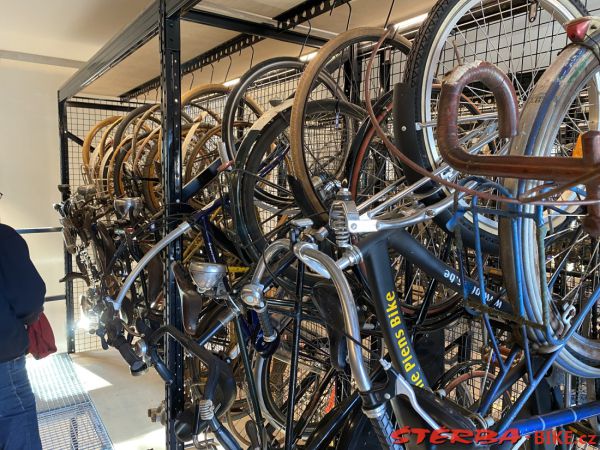 270/B - KOERS Museum of Cycle Racing - deposit