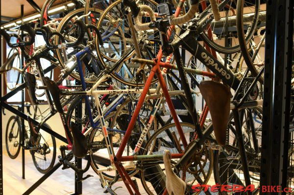 270/B - KOERS Museum of Cycle Racing - deposit