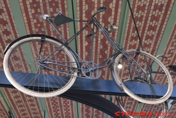 270/A - KOERS Museum of Cycle Racing 2021