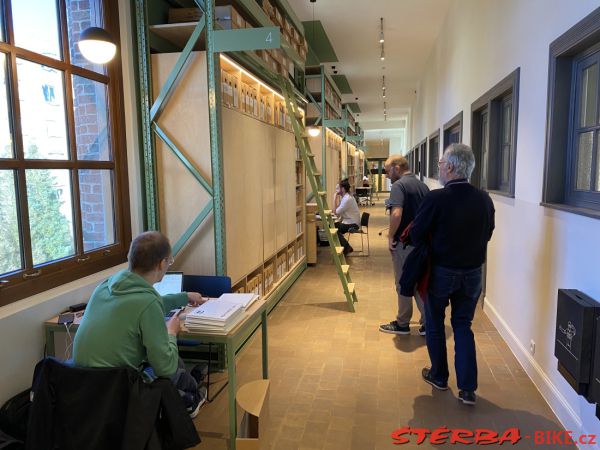 270/B - KOERS Museum of Cycle Racing - deposit