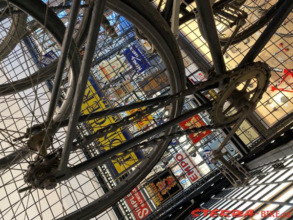 270/B - KOERS Museum of Cycle Racing - deposit