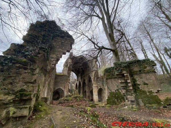 24/2 - Abbaye Tres Fountais