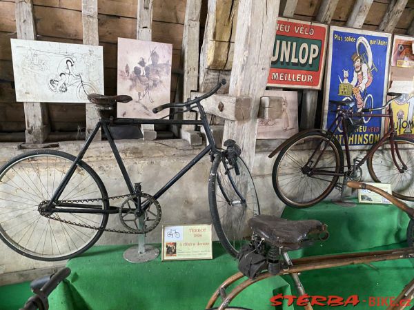 24/1 - Tres Fountais, Bar-le-Duc - Francie