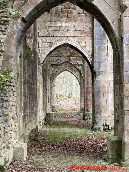 24/2 - Abbaye Tres Fountais