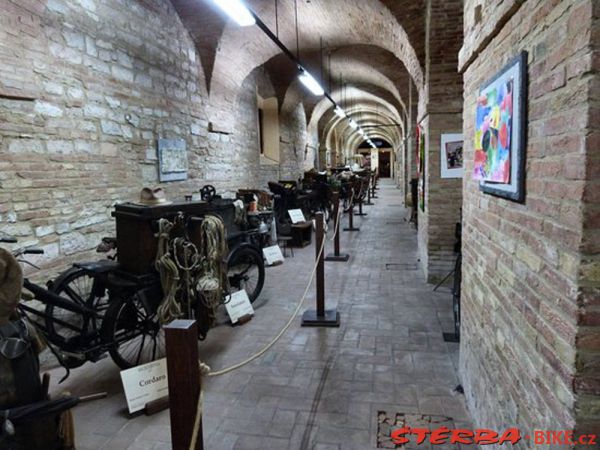 68. Museo dei Mestieri In Bicicletta – Itálie