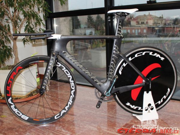 282/A. Colnago Italy