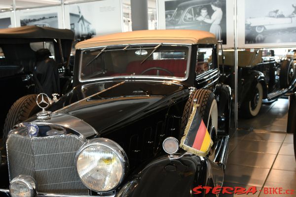 52/C. - Museo NICOLIS - cars, Italy