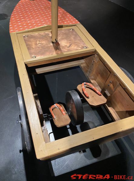 281/B. Exposition "MOTUS" 2022