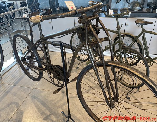 52/A. - Museo NICOLIS, Italy