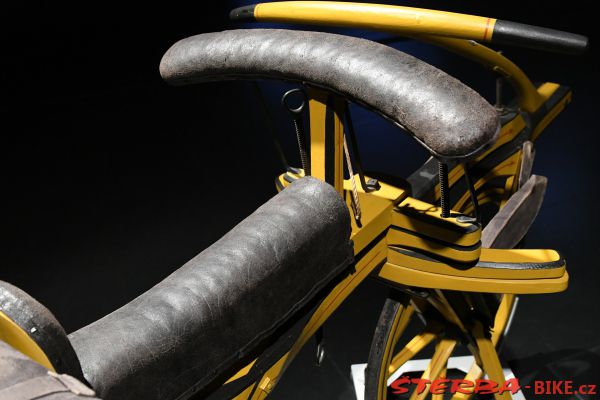 281/B. Exposition "MOTUS" 2022