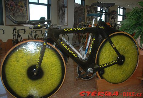 282/A. Colnago Italy