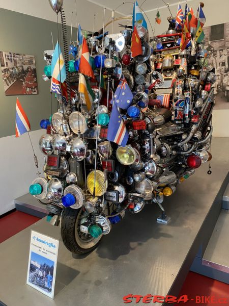 256/B. Museo Scooter & Lambretta, Milano