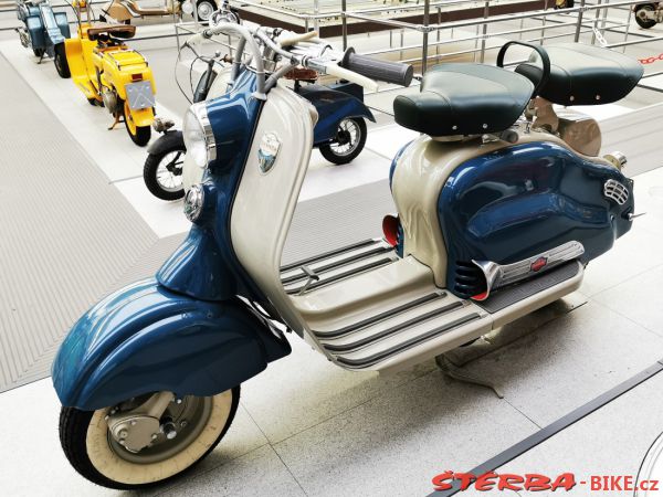 256/B. Museo Scooter & Lambretta, Milano