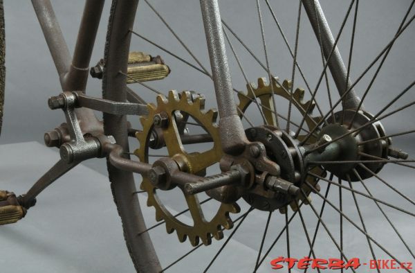 Chainless Hard Tire Safety - (prototype) c.1890