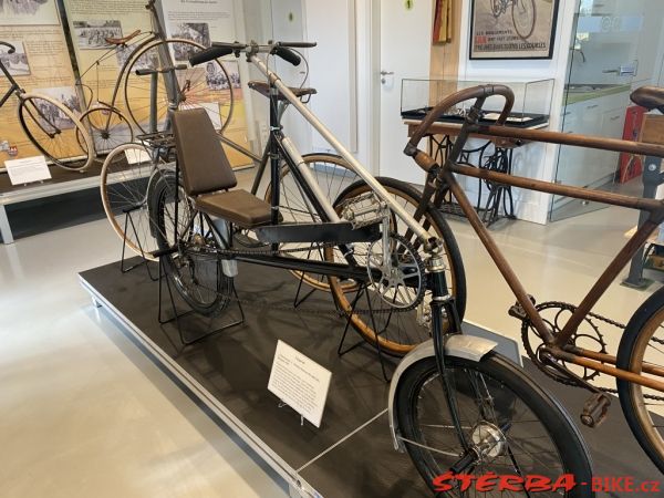 307 - Rennrad Ausstellung 2023, Velocium