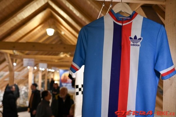 303 - Expo Elegantspolek