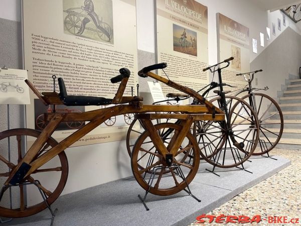 304 - MUSEO IL VELOCIPEDE, Berzo