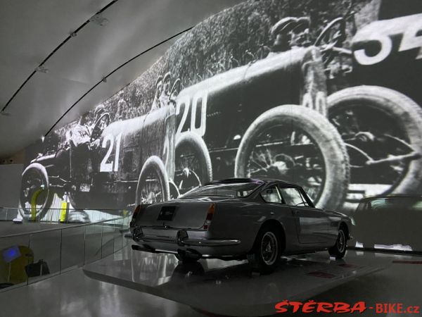 312/A - Enzo Ferrari Modena