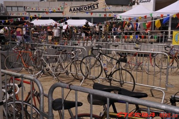 42/C - Retro Ronde (van Vlaanderen)