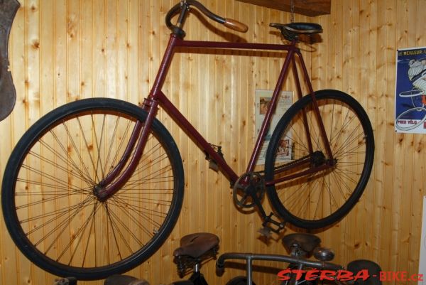 IVCA Rally 2011 - Exhibition and bicycle museum