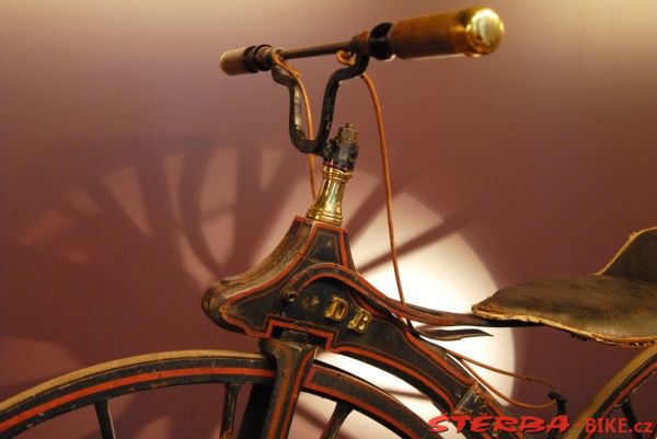The exhibition "The velocipede - a modern object"
