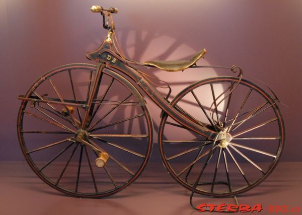 The exhibition "The velocipede - a modern object"