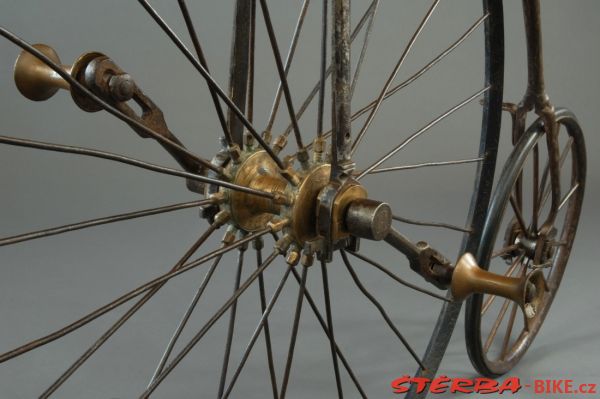 High wheel with suspension, France - around 1873