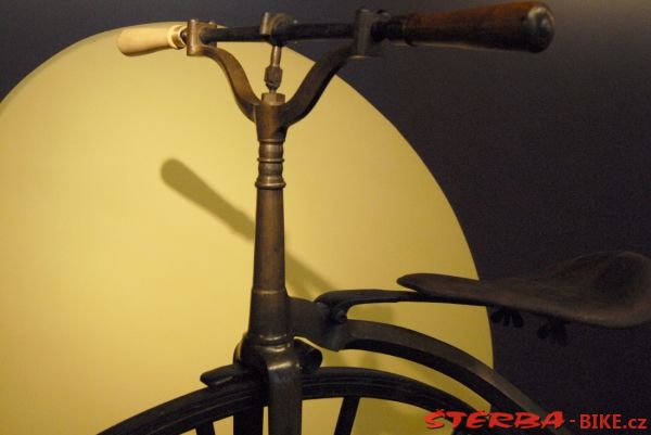 The exhibition "The velocipede - a modern object"