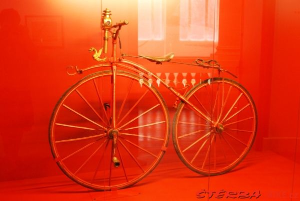 The exhibition "The velocipede - a modern object"