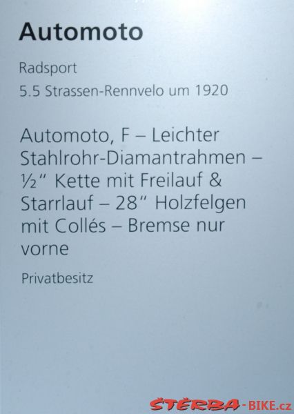 38/B Pantheon - letní výstava 2011