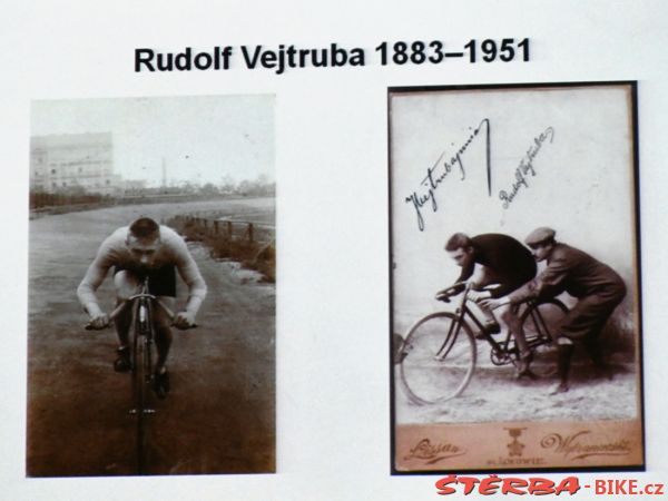 Jan Králík - 32th ICHC 2023