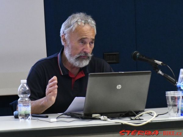Jan Králík - 32th ICHC 2023