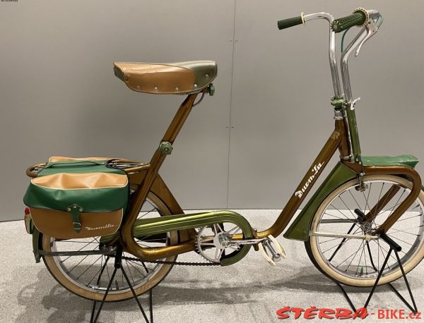 320/A - Pinakothek der Moderne München