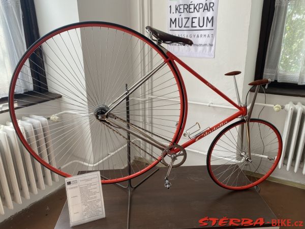 324/C - 1.Kérékpar muzeum