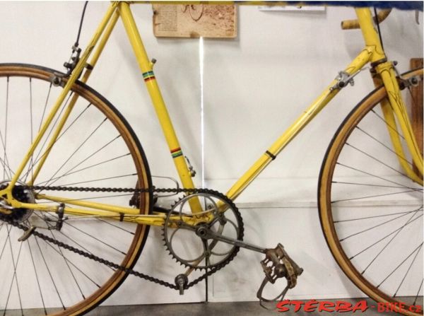 323 Expo Cycles Bédoin Ventoux