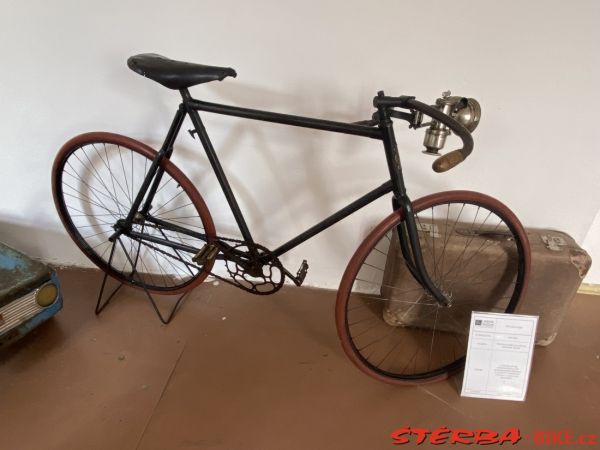 324/A - 1.Kérékpar muzeum