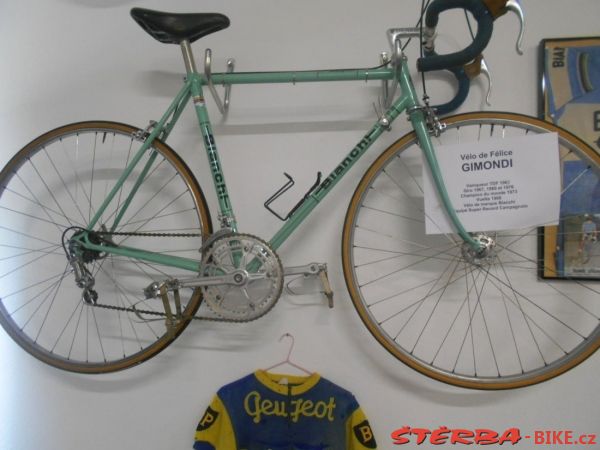 323 Expo Cycles Bédoin Ventoux