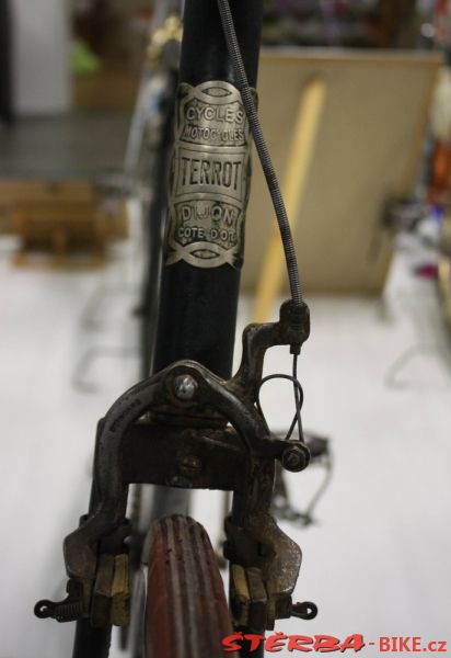 323 Expo Cycles Bédoin Ventoux