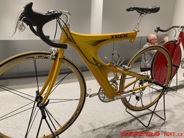 320/B - Pinakothek der Moderne München