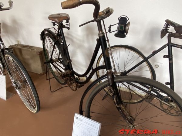 324/A - 1.Kérékpar muzeum