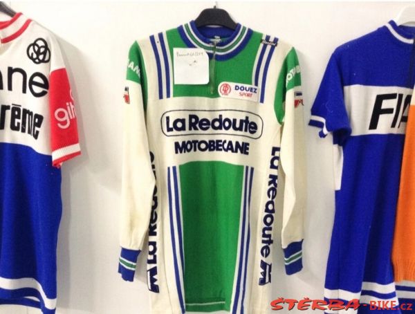 323 Expo Cycles Bédoin Ventoux